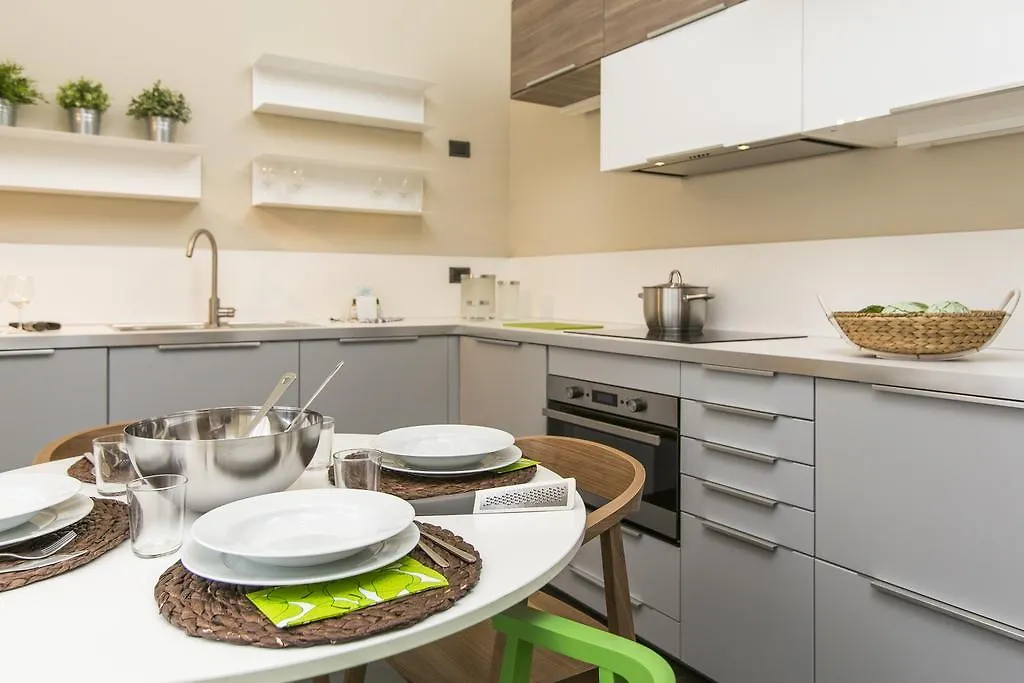 Milano Charme Suite 0*,